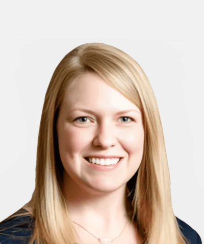 Leah umbehant headshot